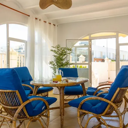 Chalet Con Piscina * Oliva